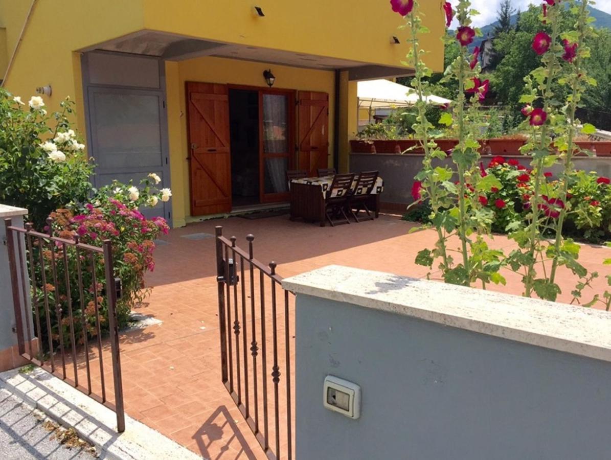 Apartament 4Flats In Orto Di Venanzio Barrea Zewnętrze zdjęcie
