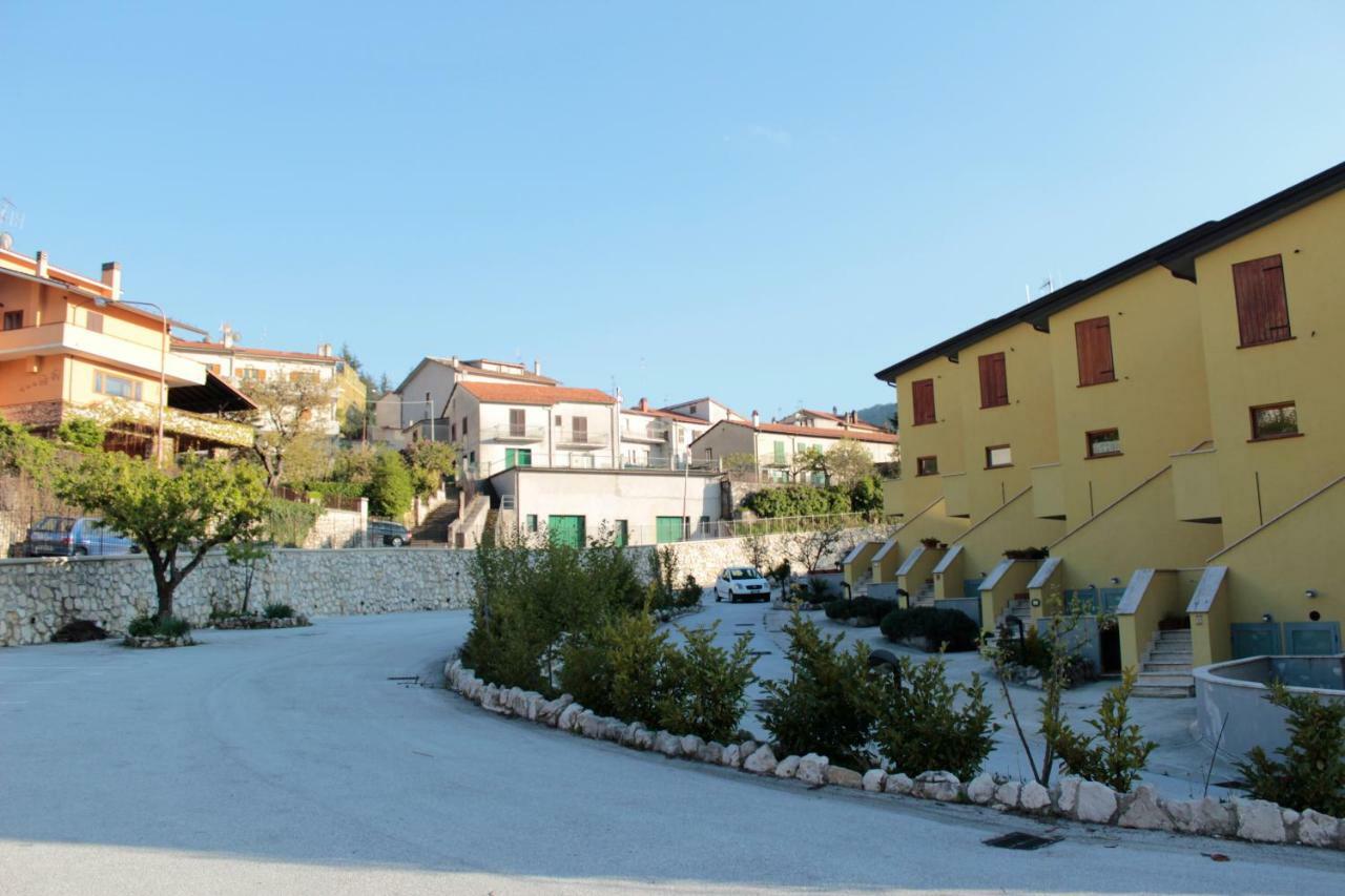 Apartament 4Flats In Orto Di Venanzio Barrea Zewnętrze zdjęcie